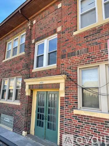 Main picture of 3456 W 117th St