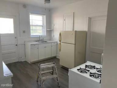 Main picture of 3245 Rothpletz St