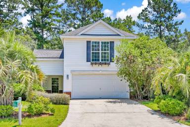 Main picture of 125 Oak Ridge Cir