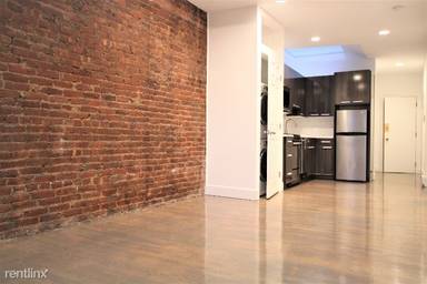 Main picture of 94 West Cedar St