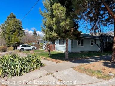 Main picture of 533 Lytton St