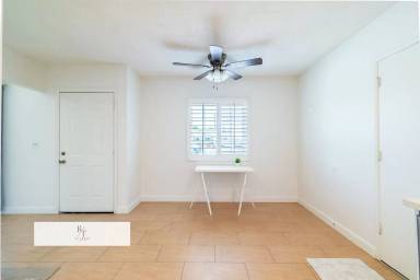 Main picture of 10199 Camulos Ave