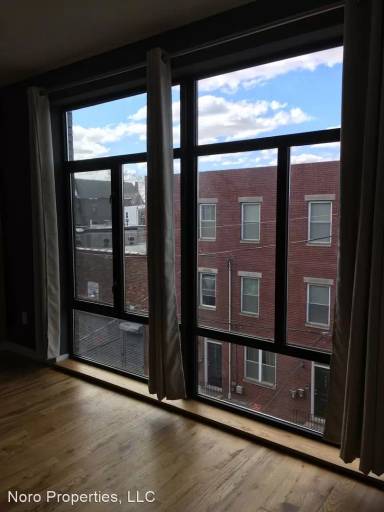 Main picture of 535 N Budd St