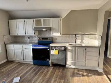 Main picture of 413 Robinwood Rd