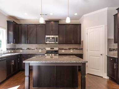 Main picture of 43076 Calle Esperanza