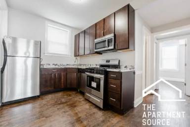 Main picture of 3538 W Grace