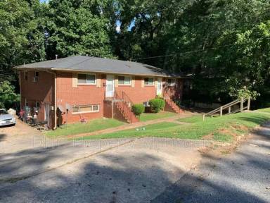 Main picture of 2744 Miles Cir