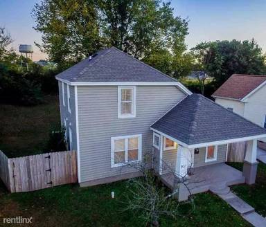 Main picture of 905 Dale St