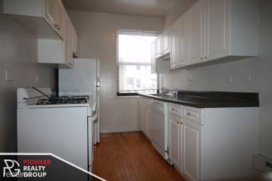 Main picture of 1033 Dempster St & 1309 Oak Ave