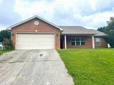 Main picture of 1039 Willow Creek Cir