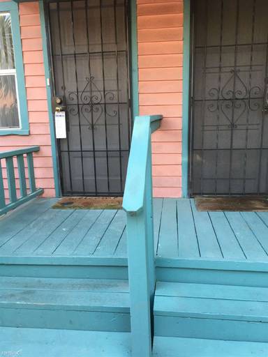 Main picture of 7510 Draper Ave