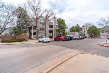 Main picture of 5745 W Atlantic Pl
