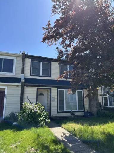 Main picture of 10813 Daisy Ct