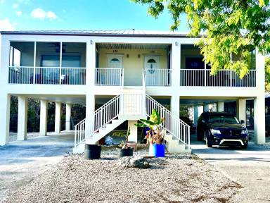 Main picture of 155 Harbor Dr
