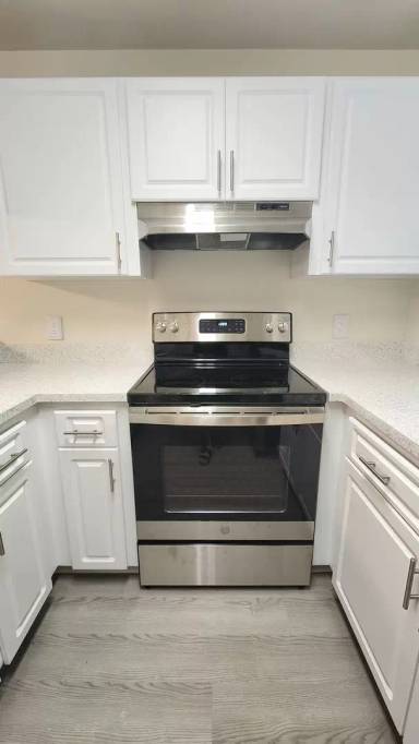 Main picture of 4330 SW 68th Ter