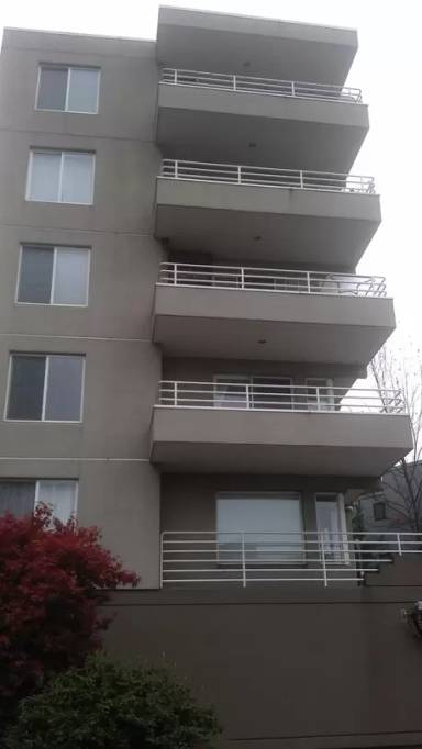 Main picture of 622 6th Ave W