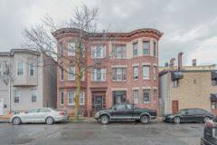 Main picture of 74 Prescott St