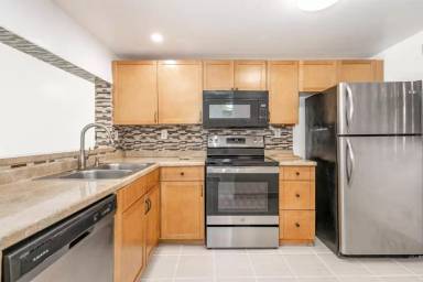 Main picture of 1811 Sabal Palm Dr