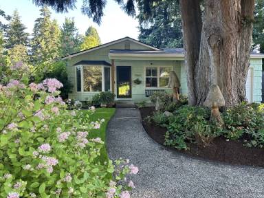 Main picture of 11507 SE Yamhill St