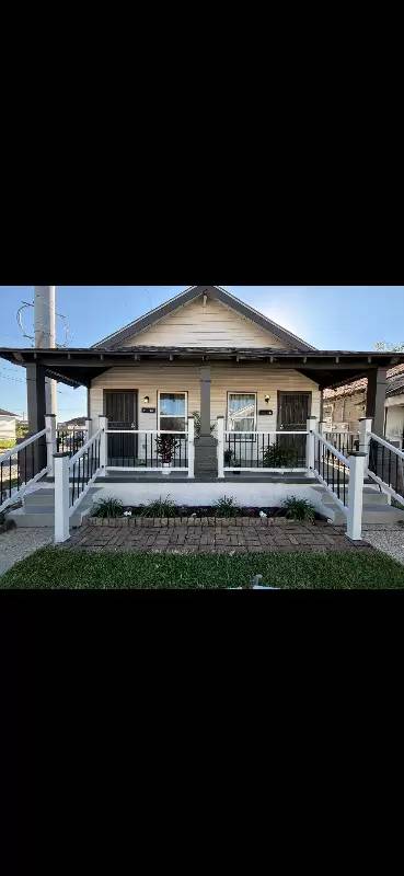 Main picture of 4102 Erato St