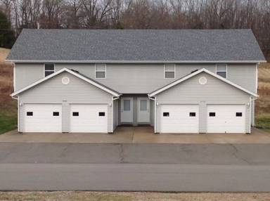 Main picture of 24890 Scenic Dr