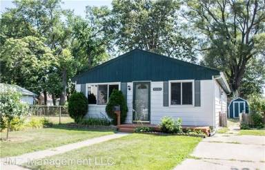 Main picture of 23352 Stauber Ave