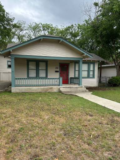 Main picture of 1009 Palm St