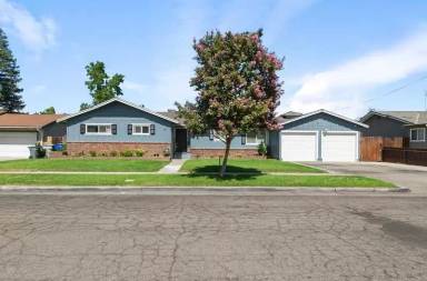 Main picture of 1106 W Indianapolis Ave