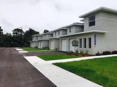 Main picture of 13430 Hidden Palms Cv