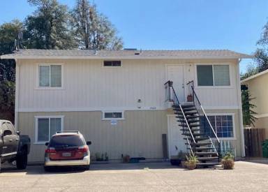 Main picture of 2067 Elizabeth St
