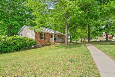 Main picture of 680 Shortridge Dr
