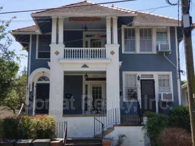 Main picture of 5320 Prytania St