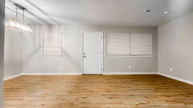 Main picture of 719 Marvin Avenue