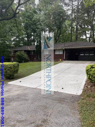 Main picture of 2301 Elmwood Cir