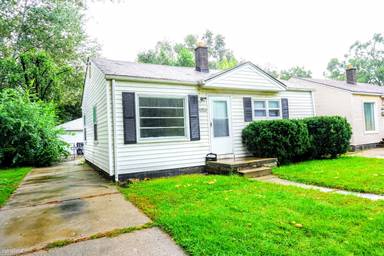 Main picture of 21246 Audrey Ave