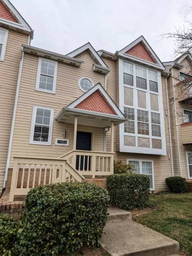 Main picture of 7903 Crows Nest Ct