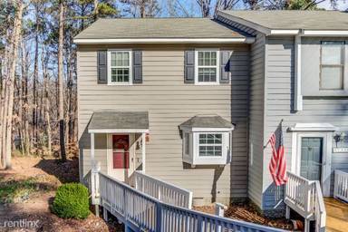 Main picture of 5758 Three Oaks Dr