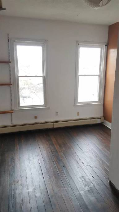 Main picture of 238 Ontario Street - 3