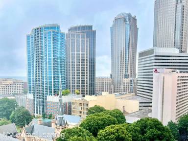 Main picture of 500 West Trade