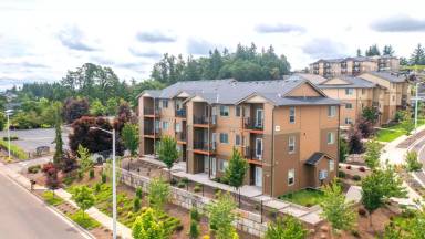 Main picture of The Summit At Red Leaf