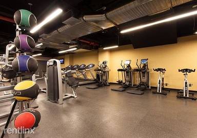 Main picture of Sonder One Platt Apartments