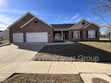 Main picture of 2308 Fourlakes Dr