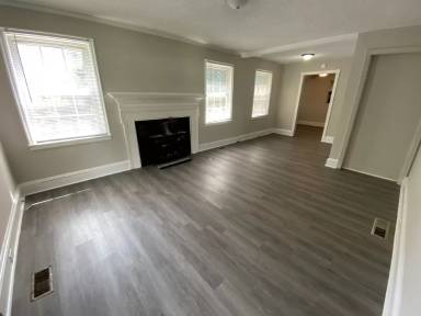 Main picture of 2307 Edison St