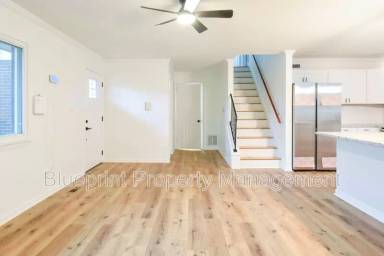 Main picture of 6004 Cowin Dr NW