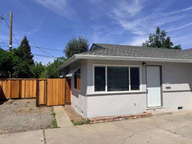 Main picture of 1817 Foxworthy Ave