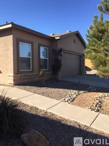 Main picture of 490 Zuni River Cir SW