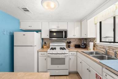 Main picture of 149 Robin Ln