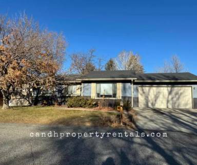 Main picture of 3361 Canyon Dr