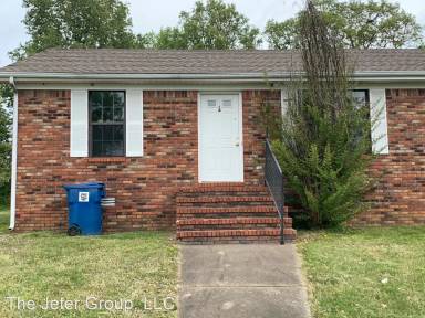 Main picture of 902B Hillwood Dr