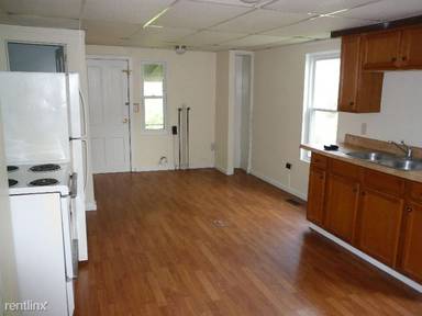 Main picture of 69 Paige St